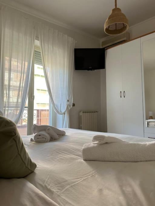 Carrie'S Home - Roma Fiumicino Bagian luar foto